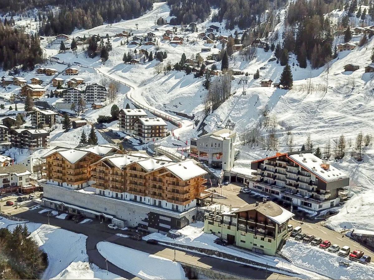 Apartment T-Resort La Tzoumaz 4P8 Vue Vallee By Interhome Bagian luar foto