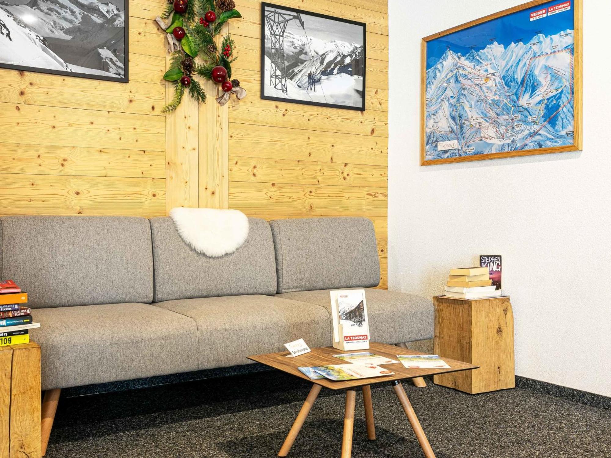 Apartment T-Resort La Tzoumaz 4P8 Vue Vallee By Interhome Bagian luar foto
