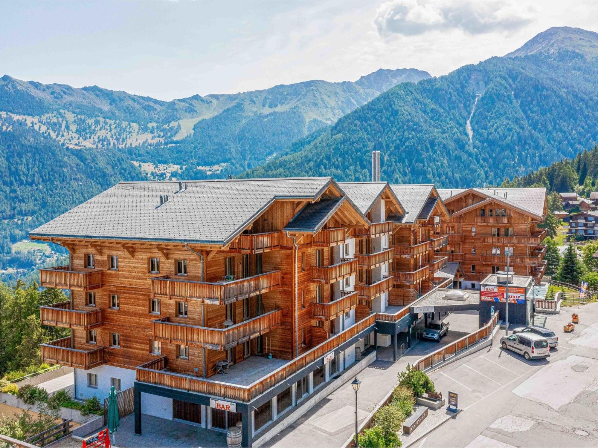 Apartment T-Resort La Tzoumaz 4P8 Vue Vallee By Interhome Bagian luar foto